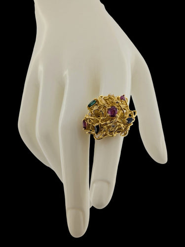 Boucles d'oreilles Luxembourg Creation - Ensemble de bijoux en or jaune 18 carats, émeraudes, saphirs et diamants 58 Facettes PA1525