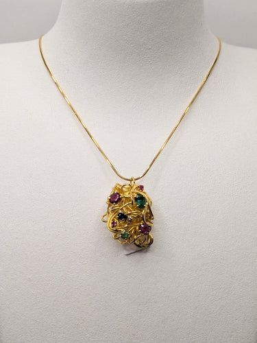 Boucles d'oreilles Luxembourg Creation - Ensemble de bijoux en or jaune 18 carats, émeraudes, saphirs et diamants 58 Facettes PA1525