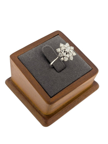 Bague 51 Bague cocktail française certifiée HRD en or blanc 18 carats avec diamants naturels 58 Facettes A2131