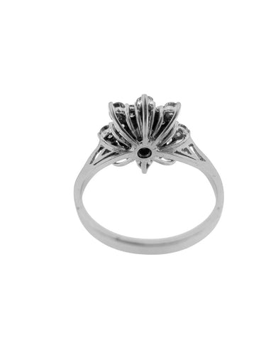 Bague 51 Bague cocktail française certifiée HRD en or blanc 18 carats avec diamants naturels 58 Facettes A2131