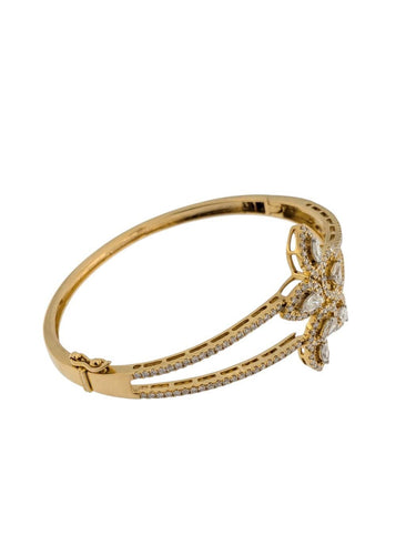 Bracelet Bracelet rigide français en or jaune 18 carats serti de diamants naturels 58 Facettes BR1578