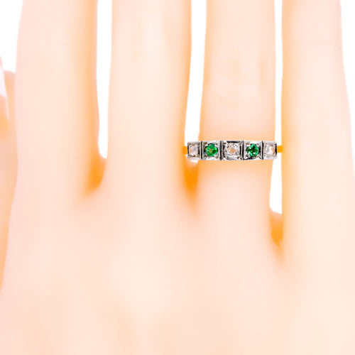 Bague 54 Bague Art déco en or jaune et blanc 14k, diamants et émeraudes 58 Facettes D5D86F8550D1421C80BB3903C8563CE7