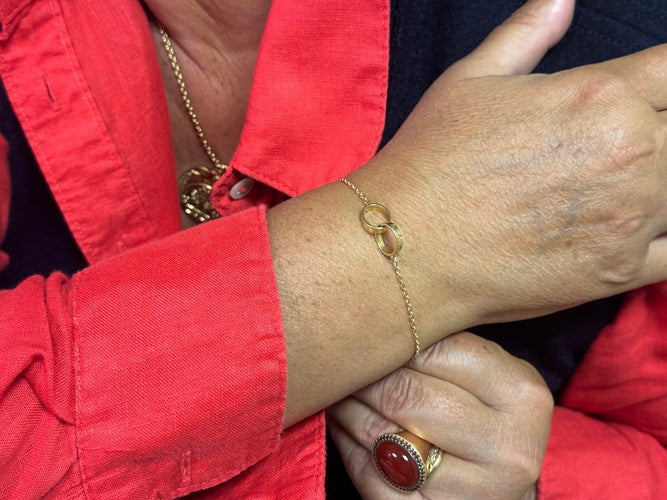 Bracelet Cartier - Bracelet LOVE en or jaune 18 carats, deux anneaux entrelacés 58 Facettes UN-1762