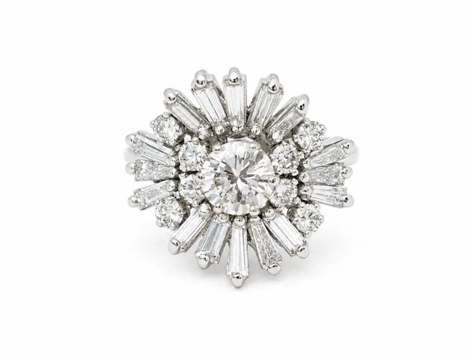 Bague 51 Bague Marguerite Soleil vintage en or blanc 18 carats, diamants 1,70 ct 58 Facettes 32087