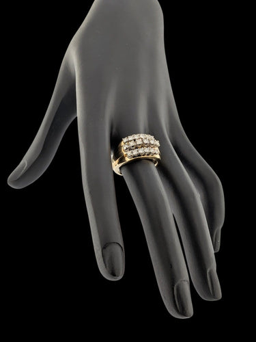 Bague 57 Bague cocktail allemande en or jaune 14 carats et diamants, certifiée HRD 58 Facettes A2124