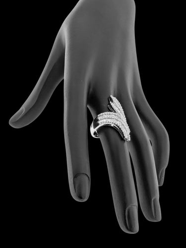 Bague 54 Bague cocktail italienne en or blanc 18 carats sertie de diamants, certifiée HRD 58 Facettes A2121