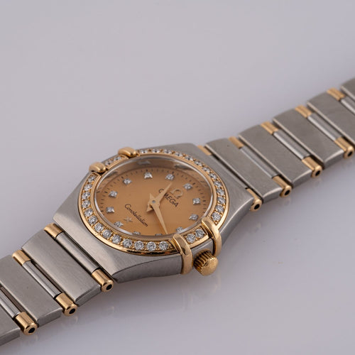 Montre Omega Constellation - Montre quartz en or et acier, 1998 58 Facettes TOT-11995