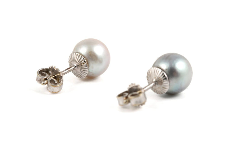 Boucles d'oreilles Boucles d’oreilles contemporaines en or blanc 14 carats avec perles 58 Facettes B894