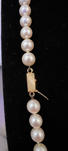Collier Sautoir de 83 perles de culture, fermoir en or 18k, 69 cm 58 Facettes 933