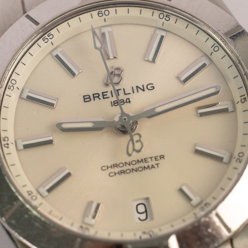 Montre Breitling - Montre Chronomat 32 en acier, cadran crème, quartz 58 Facettes