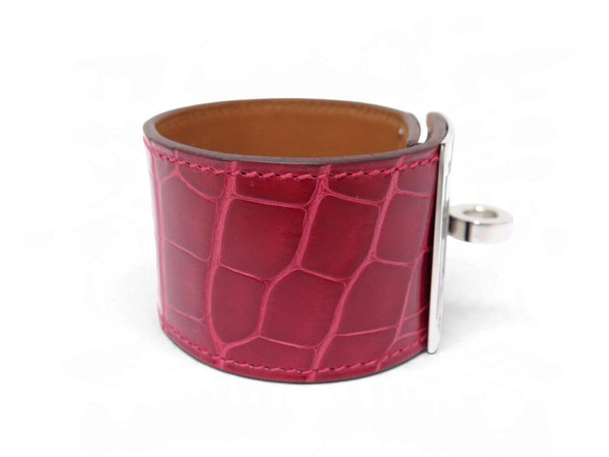 Bracelet Hermès - Bracelet manchette Kelly Dog en cuir d’alligator rouge 58 Facettes 277429