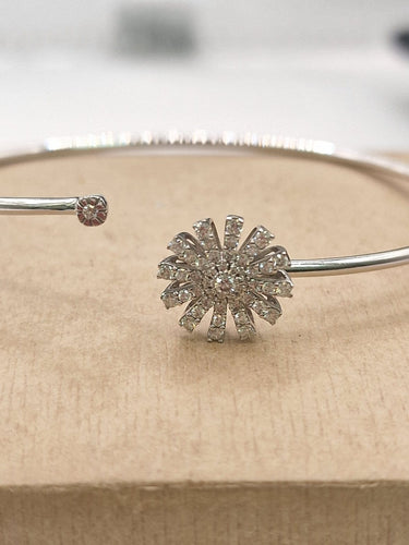 Bracelet Damiani Margherita - Bracelet en or blanc 18k avec diamants 58 Facettes CV-151