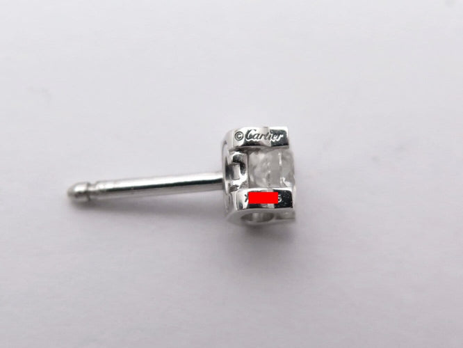 Boucles d'oreilles Cartier - Puces d’oreilles C de Cartier en or blanc 18k avec diamants 58 Facettes 277457