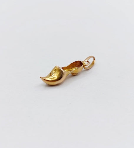 Pendentif Pendentif vintage en or 18k, chaussure ou babouche 58 Facettes A07979