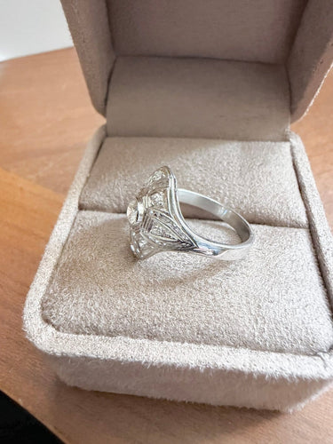 Bague 53 Bague Dôme Art déco en or blanc et platine, diamants 58 Facettes FNZNOZZ