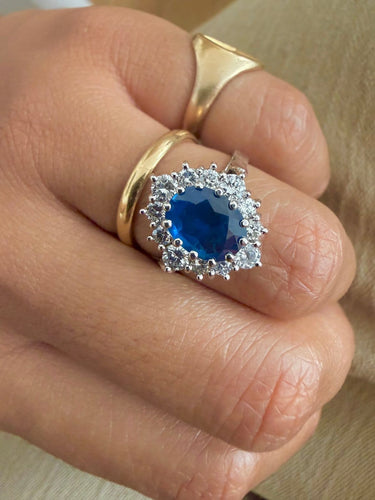 Bague 55 Bague Pompadour en or blanc, saphir et diamants 58 Facettes m,zc,mz
