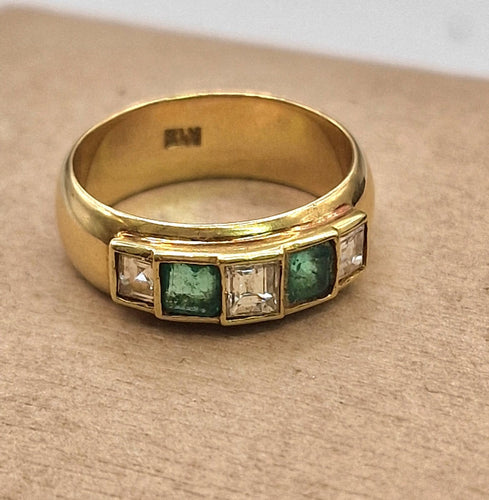 Bague 55 Bague vintage en or jaune 18k, émeraudes et diamants 58 Facettes CV-153