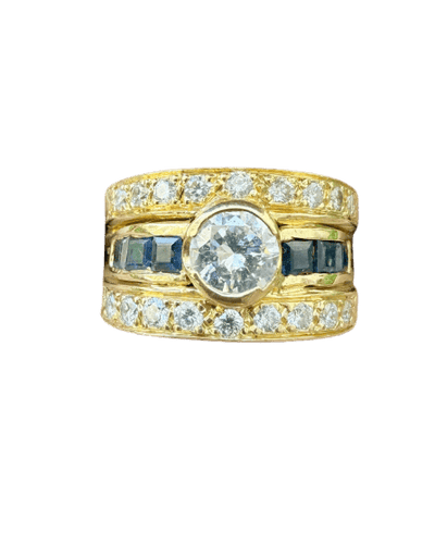 Bague 56 Bague bandeau en or jaune 18 carats, saphirs et diamants 58 Facettes qlqql