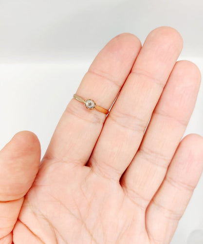 Bague 57 Bague solitaire en or rose 18k et platine, diamant taille ancienne, vers 1890 58 Facettes A07992