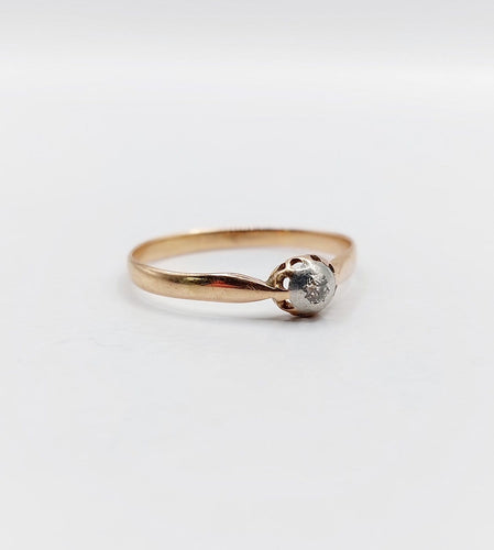 Bague 57 Bague solitaire en or rose 18k et platine, diamant taille ancienne, vers 1890 58 Facettes A07992