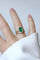 Bague 55 Bague marguerite ancienne en or jaune 18k, émeraude de Colombie et diamants 58 Facettes
