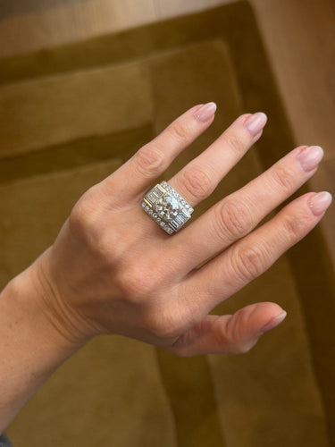 Bague 52 Bague Tank Art déco en platine, diamants taille ancienne, baguette et brillant 58 Facettes Bague tank