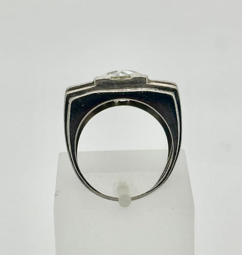 Bague 52 Bague Tank Art déco en platine, diamants taille ancienne, baguette et brillant 58 Facettes Bague tank