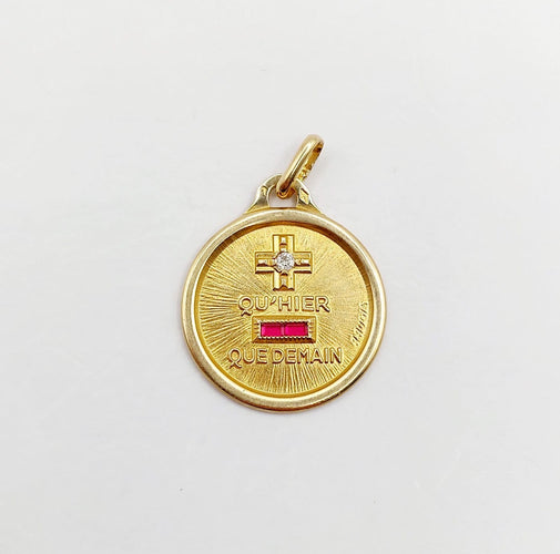 Pendentif Augis - Pendentif médaille d’amour en or 18k, diamant et rubis, 18 mm 58 Facettes A08008