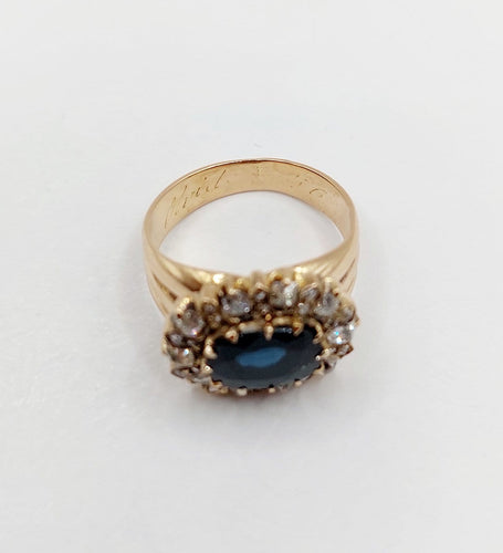 Bague 52 Bague marguerite en or rose, saphir naturel et diamants, vers 1900 58 Facettes A08011
