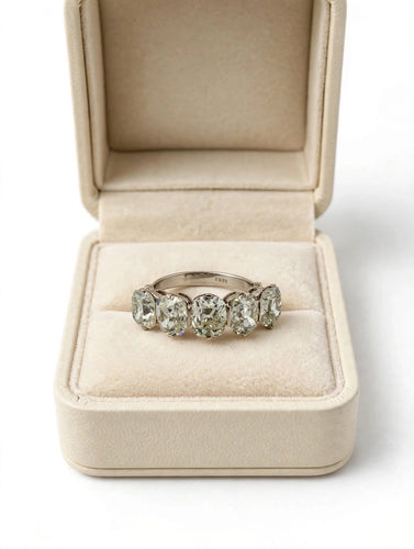 Bague 52 Bague Veretta en or blanc 18k avec 5 diamants taille coussin ancienne 58 Facettes 607/26 B