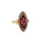 Bague 56 Bague marquise victorienne en or rose 18k, rubis et perles, vers 1890 58 Facettes A08014