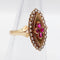 Bague 56 Bague marquise victorienne en or rose 18k, rubis et perles, vers 1890 58 Facettes A08014