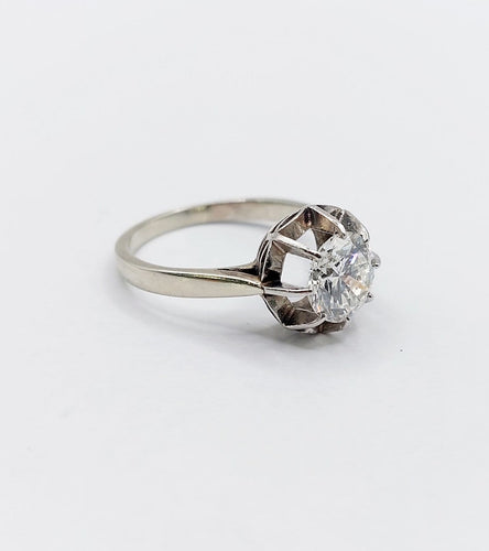 Bague 51.5 Bague solitaire Art déco en or blanc 18k et platine, diamant 1,20 ct (vers 1940) 58 Facettes A08018