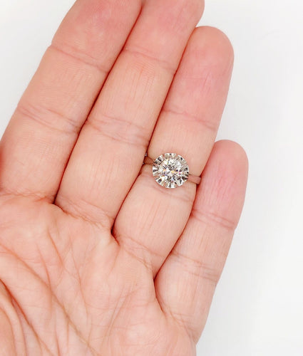 Bague 51.5 Bague solitaire Art déco en or blanc 18k et platine, diamant 1,20 ct (vers 1940) 58 Facettes A08018