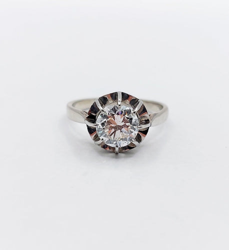 Bague 51.5 Bague solitaire Art déco en or blanc 18k et platine, diamant 1,20 ct (vers 1940) 58 Facettes A08018