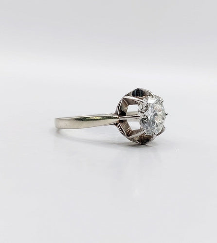 Bague 51.5 Bague solitaire Art déco en or blanc 18k et platine, diamant 1,20 ct (vers 1940) 58 Facettes A08018