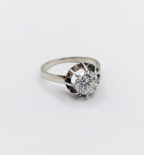 Bague 51.5 Bague solitaire Art déco en or blanc 18k et platine, diamant 1,20 ct (vers 1940) 58 Facettes A08018