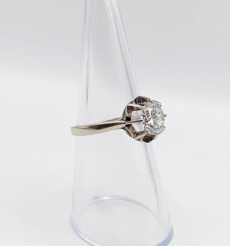 Bague 51.5 Bague solitaire Art déco en or blanc 18k et platine, diamant 1,20 ct (vers 1940) 58 Facettes A08018