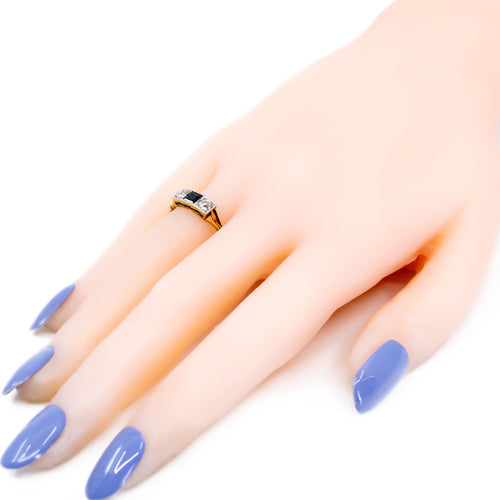 Bague 53 Bague Art déco en or jaune et blanc 14k, saphirs et diamants 58 Facettes D351F4A3CF4043F2B2AAD0EB0A6A2763