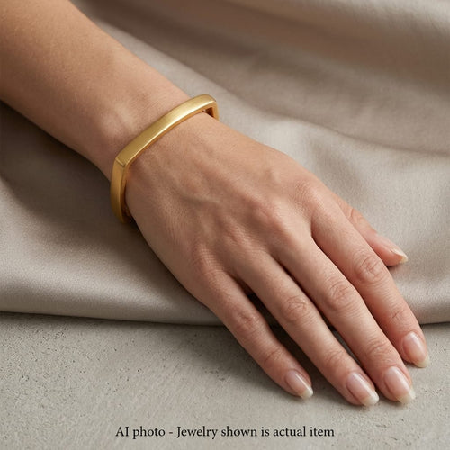 Bracelet Weingrill - Bracelet rigide en or jaune 18 carats 58 Facettes BR141 114-88 (00329)