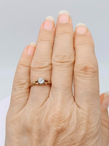 Bague 53 Bague solitaire en or 18k avec diamant taille ancienne 58 Facettes NIC/3/01/00/B