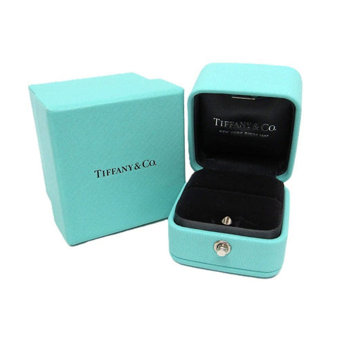 Bague 52 Tiffany & Co. - Bague solitaire Harmony en platine avec diamant taille brillant 58 Facettes bsvh16jza5