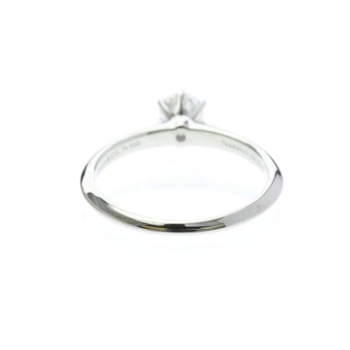 Bague Tiffany & Co. - Solitaire Tiffany Setting en platine avec diamant taille brillant G/VVS2 58 Facettes t8wgkz5zte