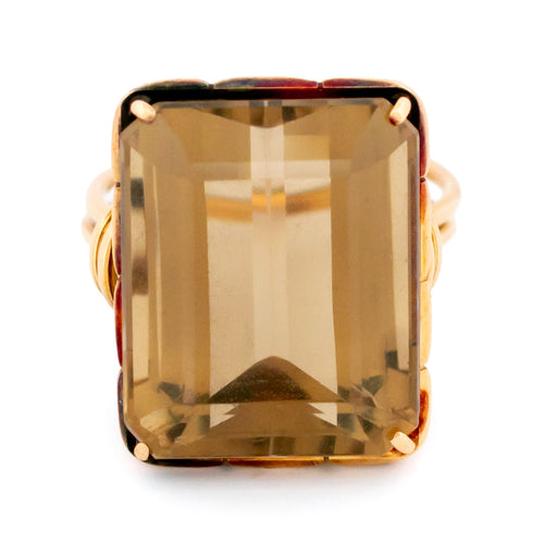 Bague 53.8 Bague solitaire en quartz fumé et or jaune 14k, période Rétro 58 Facettes D2A6FAA6012147A591F5DDFC243E260F