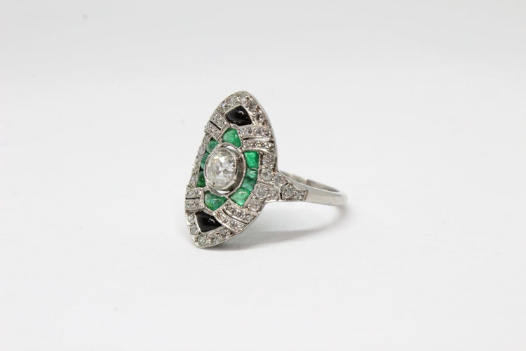 Bague 54 Bague de style Art déco en platine, diamants, émeraudes et onyx 58 Facettes ANILLO 9