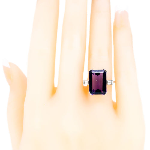 Bague 52.5 Bague cocktail Art déco en platine avec améthyste et diamants 58 Facettes 08680590B67741B99F4F0D06A2443A80