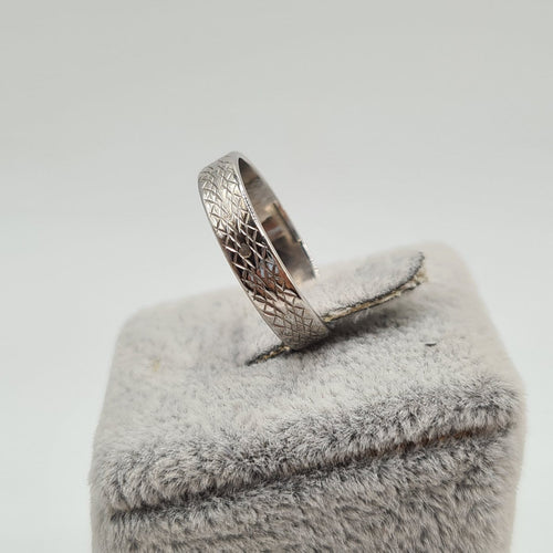Bague 52 Bague alliance en or blanc 18 carats 58 Facettes #1914