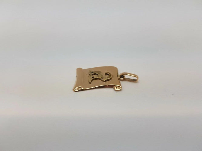 Pendentif Pendentif éléphant sur parchemin en or jaune 18 carats 58 Facettes #1946