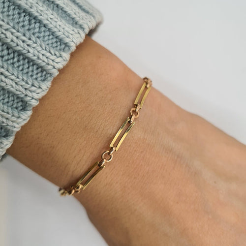 Bracelet Bracelet chaîne en or jaune 18k 58 Facettes #2526