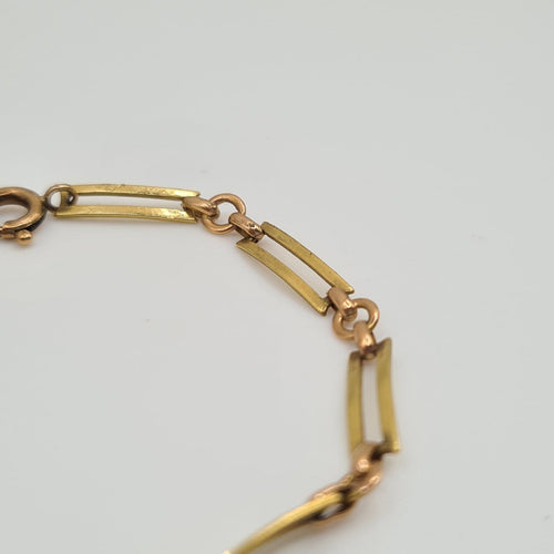 Bracelet Bracelet chaîne en or jaune 18k 58 Facettes #2526